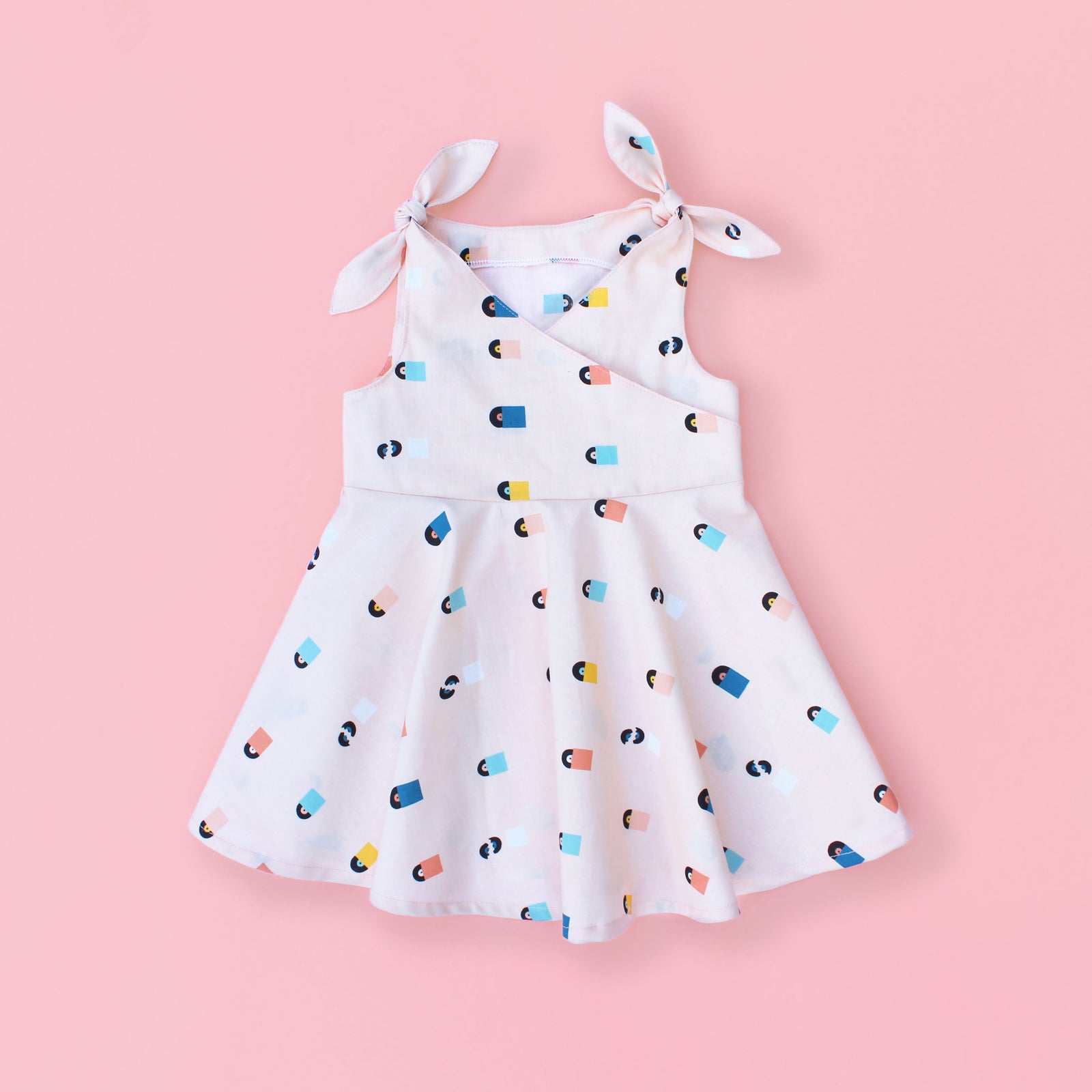 Le petit chaperon noir coat dress with cape – BABY, THE