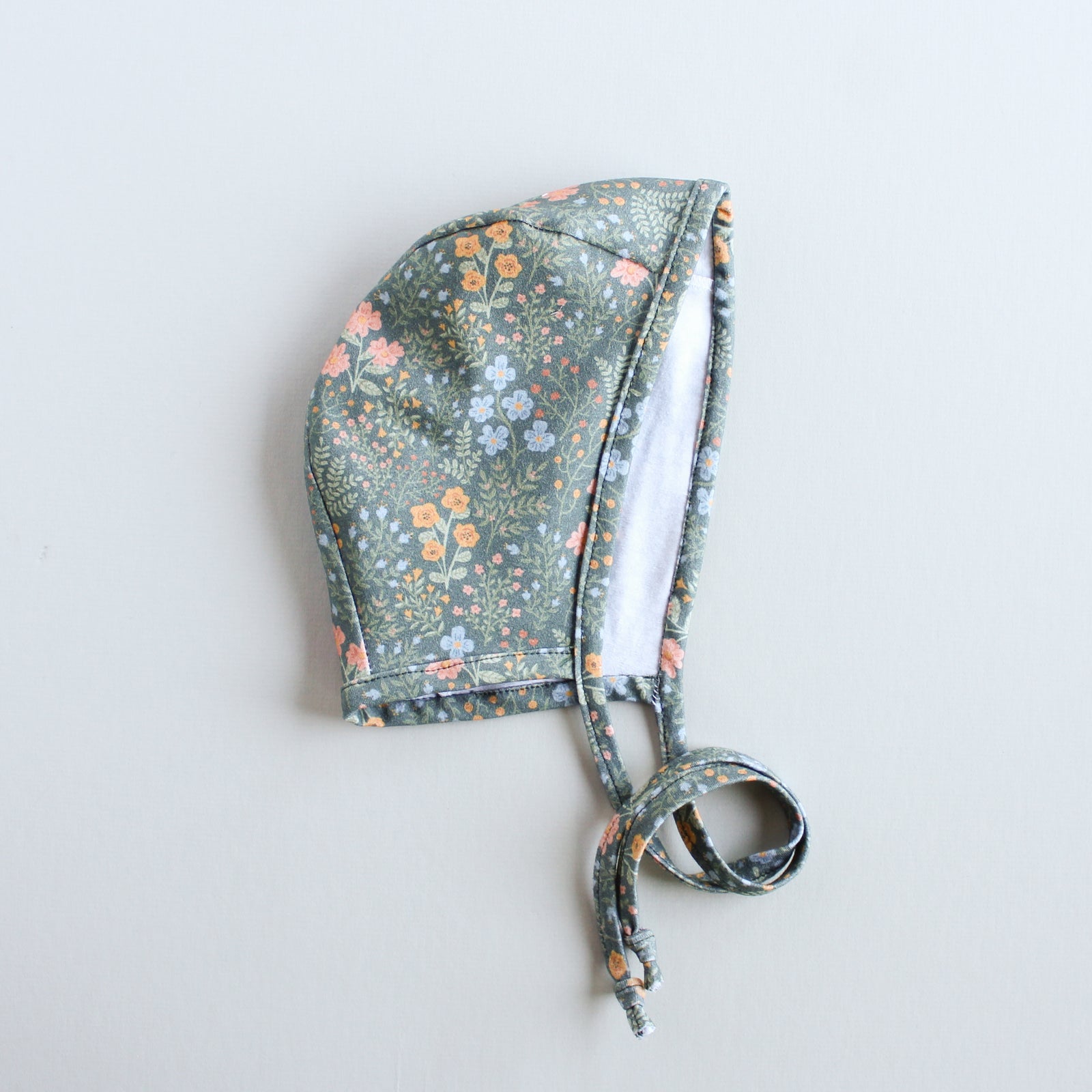 Soor ploom Bonnet & Mitten ボンネット ミトン Olive Bonnet Pattern – OhMeOhMySewing